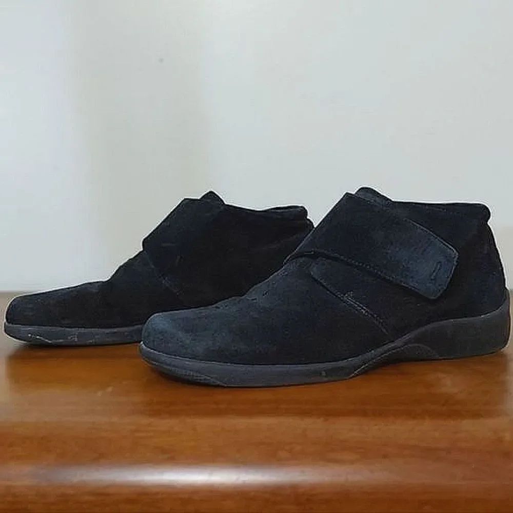 Strictly Comfort black suede velcro boots
